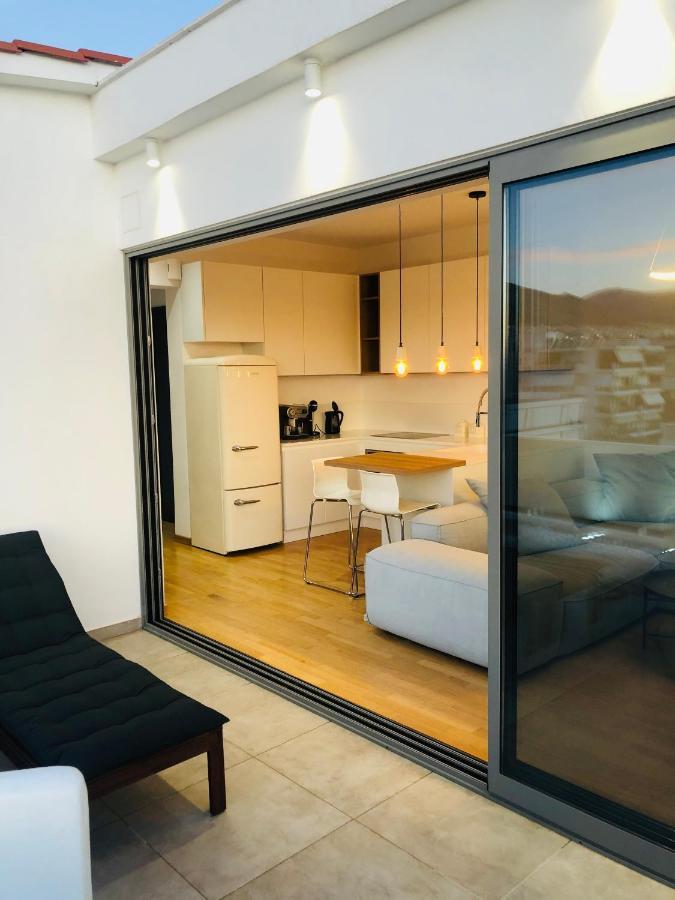 Amazing Suite At Glyfada With Sea View & Jacuzzi Athene Buitenkant foto